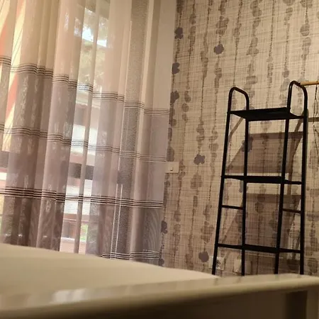 Apartment Family In Golem (Tirana)