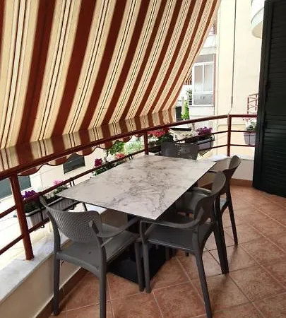 Apartment Family In *