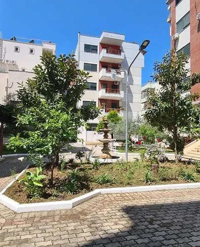 Appartamento Family In Golem (Tirana)