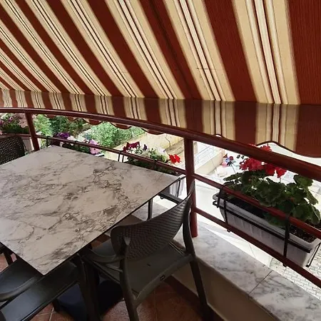 Family In Apartament Golem (Tirana)