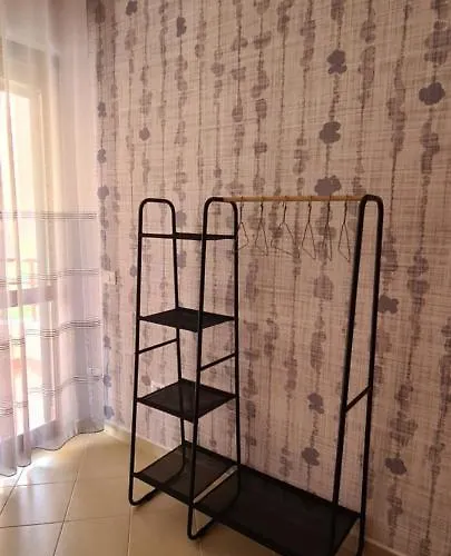 Family In 아파트 골렘