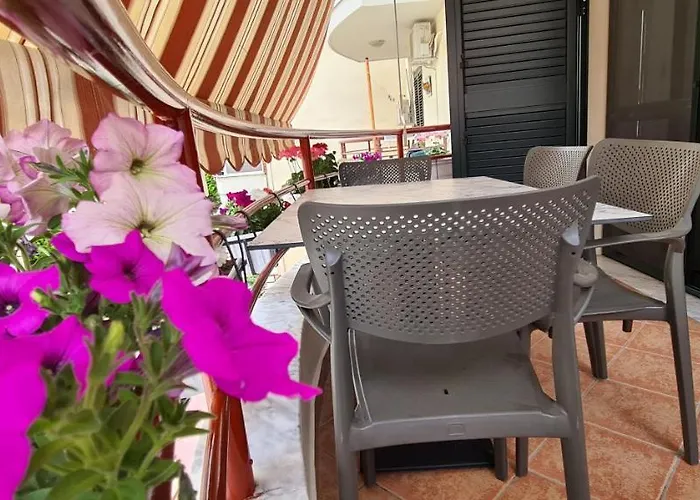 Family In 아파트 골렘